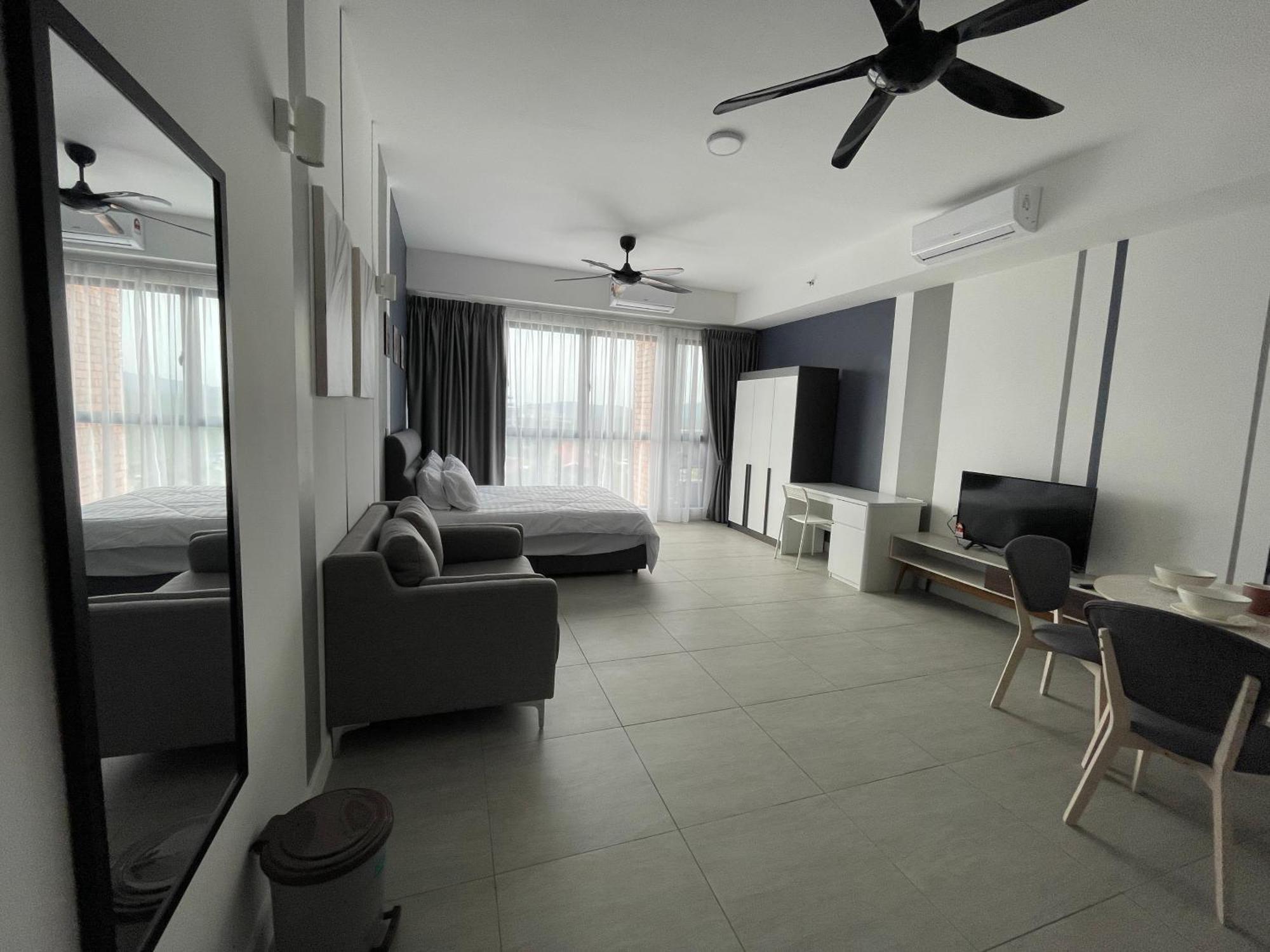 Bell Suites Moka Sepang Luaran gambar