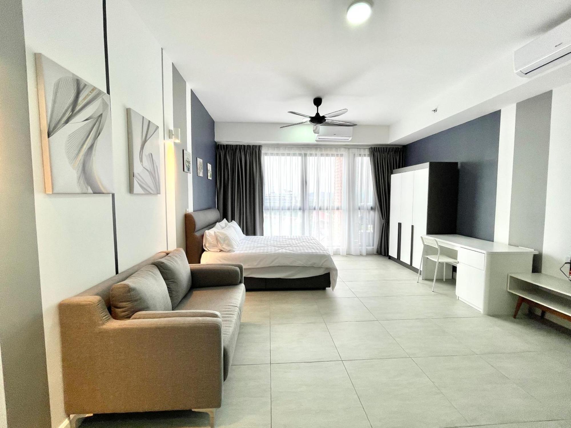 Bell Suites Moka Sepang Luaran gambar